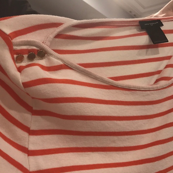 Ann Taylor sweater - Picture 3 of 4